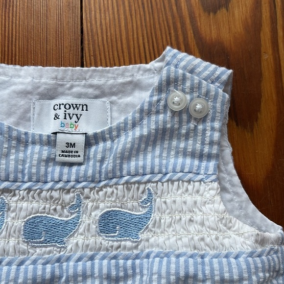 Crown & Ivy Seersucker Romper Blue And White Stripes Size 3 Months - Picture 3 of 6